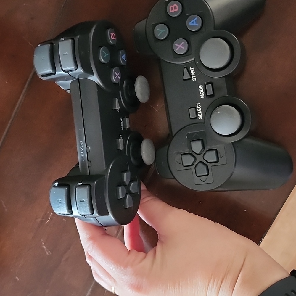 Wireless USB Controllers - Picture 3 of 4